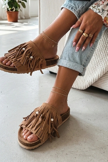 Dark sand-colored women's clogs with tassels Flamres Florence