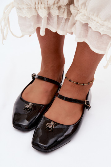 Black patent leather ballerinas with straps and buckle in faux leather Pinea