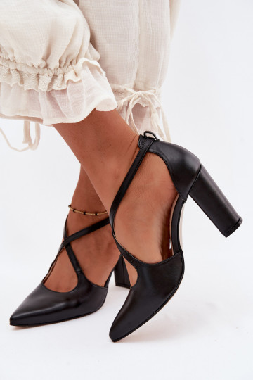 Black shoes with heels and straps Zazoo 1053