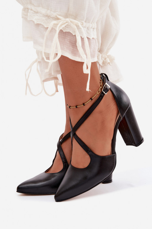 Black shoes with heels and straps Zazoo 1053