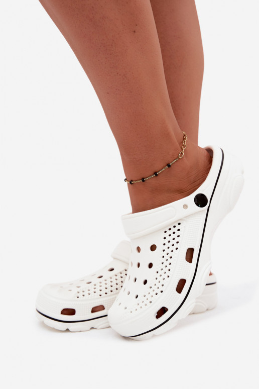 White lightweight clogs Merritt