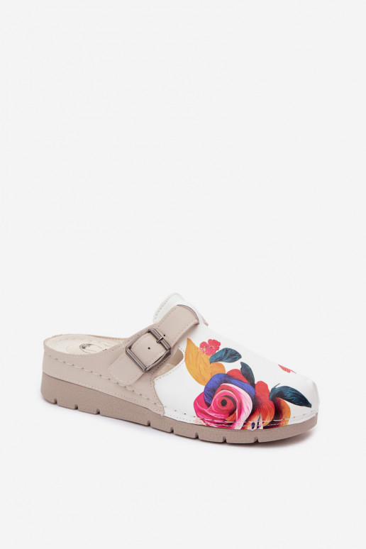 Women's clogs with buckles sand color