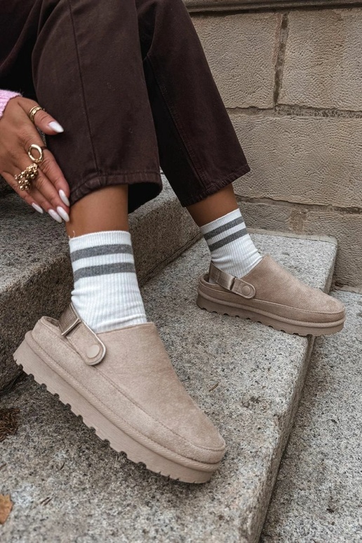 Women's warm slippers with fur inside on platform in sand color Azida