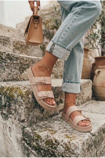 Women's sand-colored slippers with golden buckles Vilja