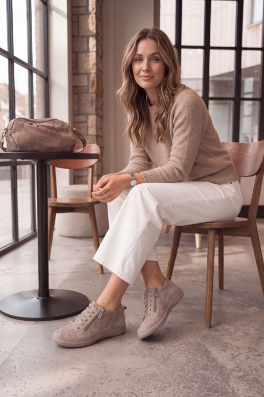 Women's shoes in sand faux suede Brindle