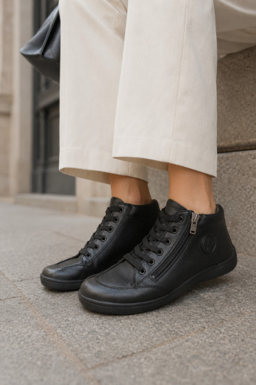 Women's shoes in black Brindle