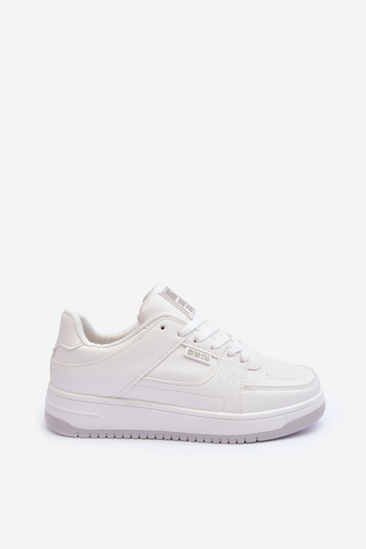 Women's sports shoes Big Star MM274354 in white color