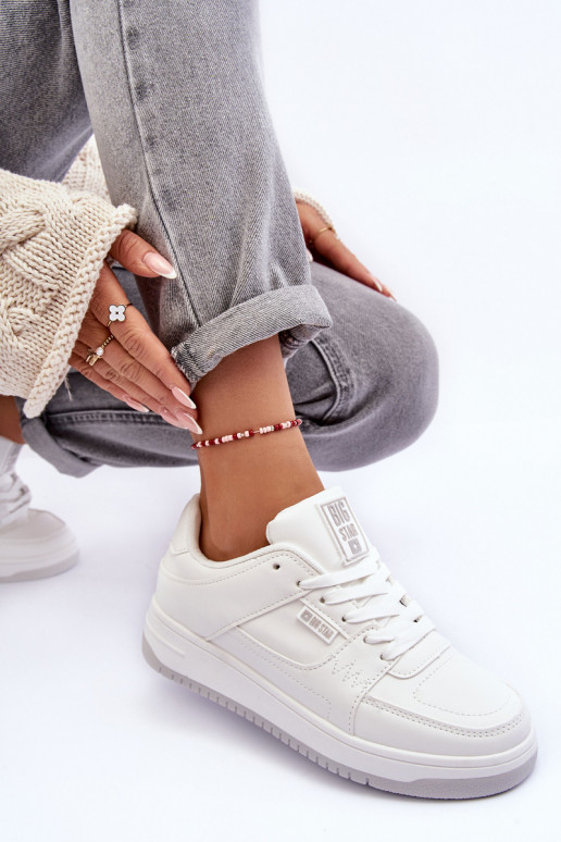 Women's sports shoes Big Star MM274354 in white color