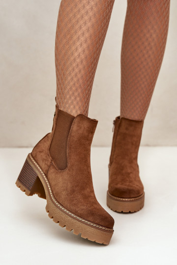 Women's insulated ankle boots with heels made of faux suede in brown color Irissinae 2