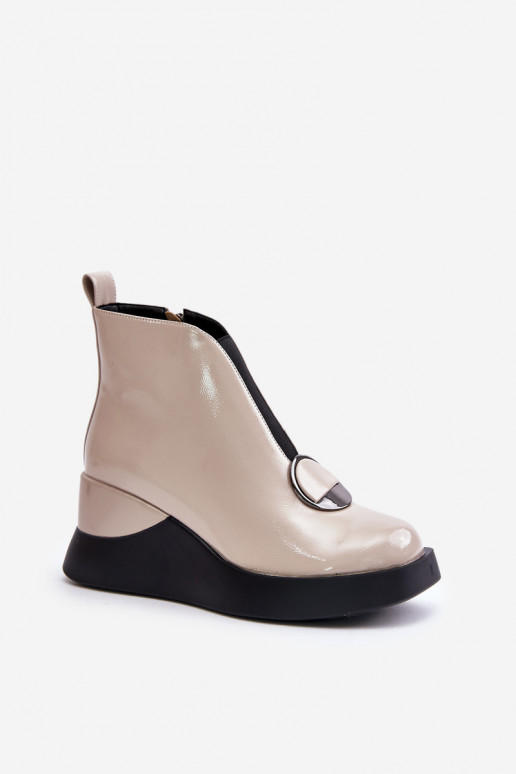 Sand-colored ankle boots with platform and patent effect D&A MR880-136