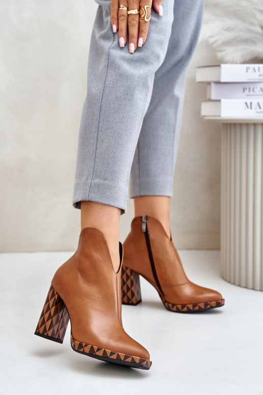 Brown leather ankle boots with heels Laura Messi 2836
