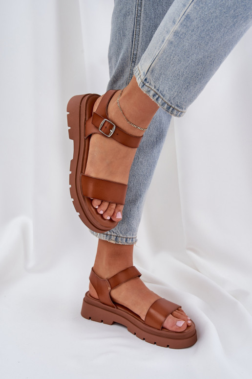 Brown women's sandals with platform Evaretha
