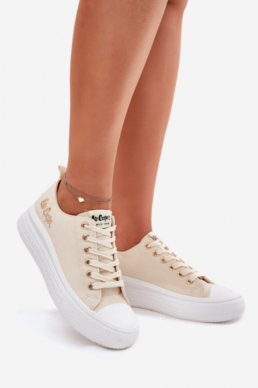 Casual shoes on platform in sand Lee Cooper LCIN-24-44-2464L