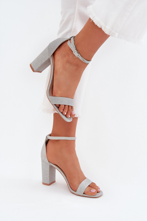 Women's high-heeled sandals with shine in silver Kavina