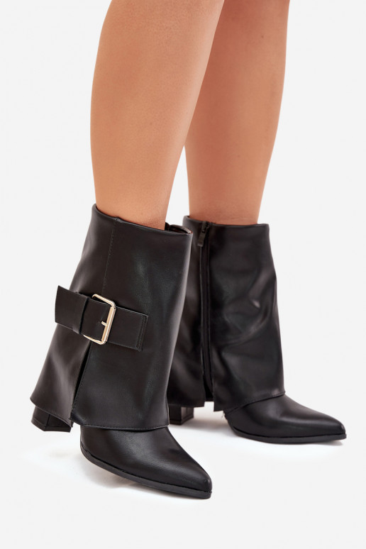 Insulated ankle boots with heels and golden buckle in black Ylenara