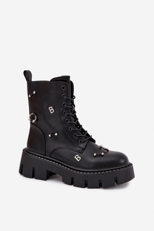 Women's work ankle boots with beautiful details insulated in black Lunea