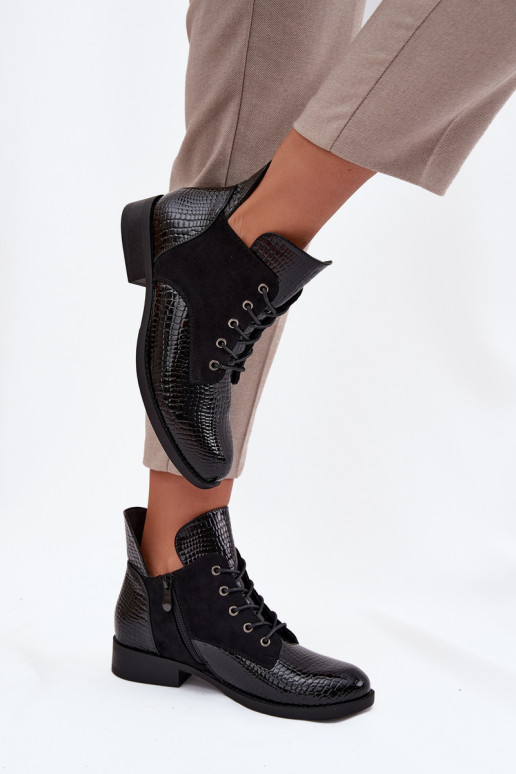 Black women's ankle boots with a patent effect and ornate embossing Vinceza 16477