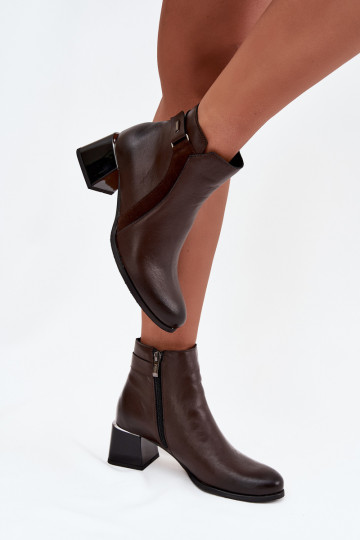 Leather warm women's ankle boots with heels, chocolate Zazoo 60563