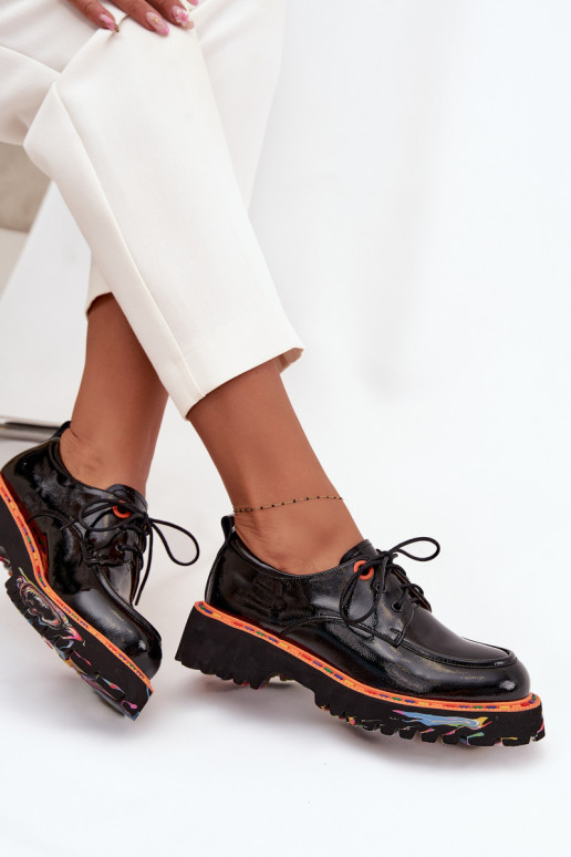Black leather shoes with a patent effect Artiker 57C0176