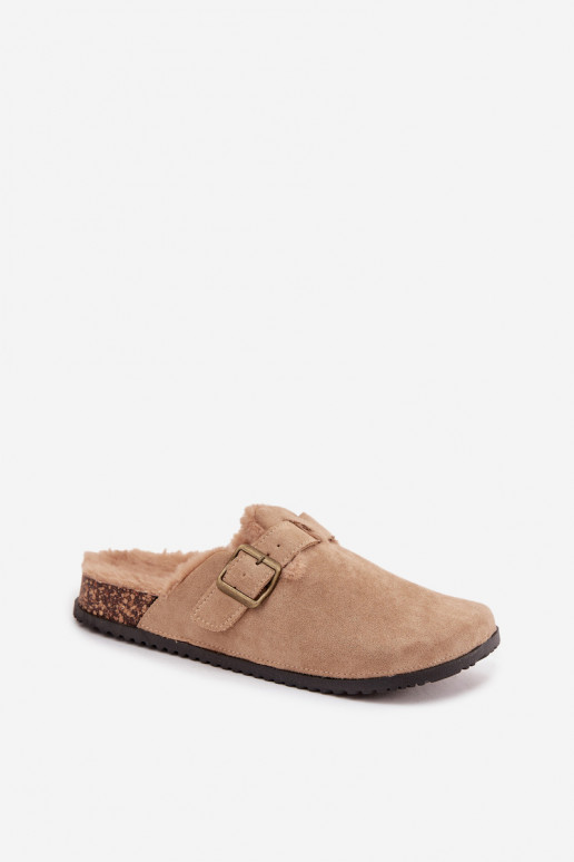 Smėlio spalvos pašiltintos moteriškos klumpės su kailiuku viduje ir sagtimis Sylisse