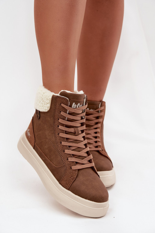 Brown women's winter boots with insulation Lee Cooper LCJ-25-01-3735