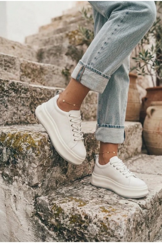 Białe damskie sneakersy na platformie GOE SS2N4021