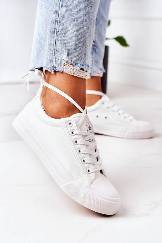 Women's leather sneakers in white Mega