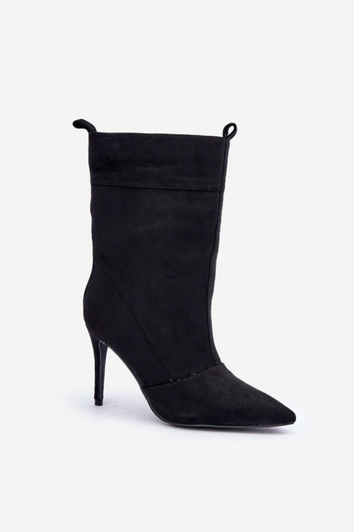 Ankle boots with thin heels in black Ellinore