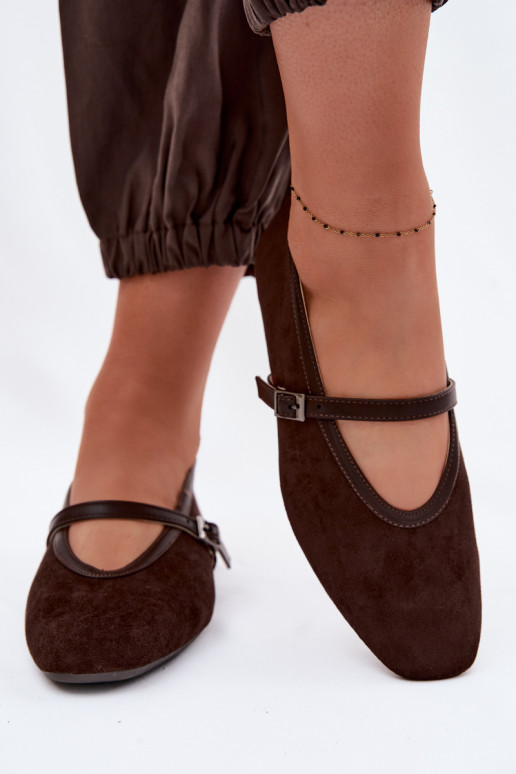 Ballet flats with straps made of faux suede Felora