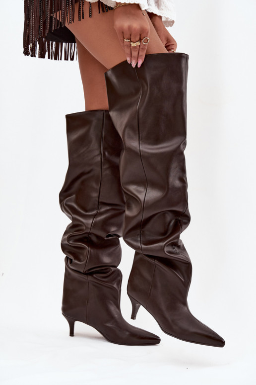 Women's knee-high slip-on boots with slim heels in chocolate Ysolienne