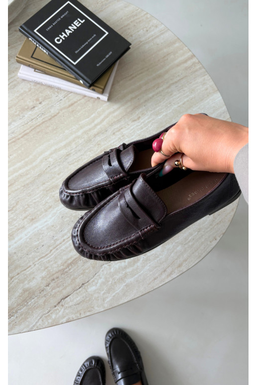 Women's moccasins with ruffles in burgundy color Sabley