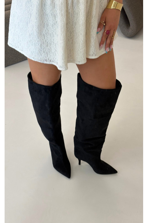 Slip-on women's knee-high boots with thin heels in black color Corly
