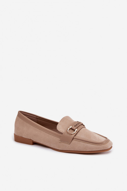 Sand-colored moccasins with decorative elements Evelora