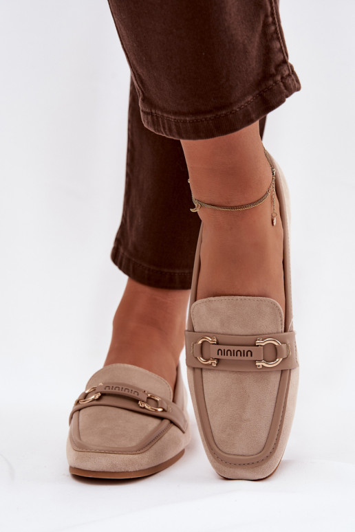 Sand-colored moccasins with decorative elements Evelora