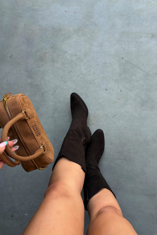 Knee-high cowboy-style boots in natural suede with insulation and heels in chocolate color Radley
