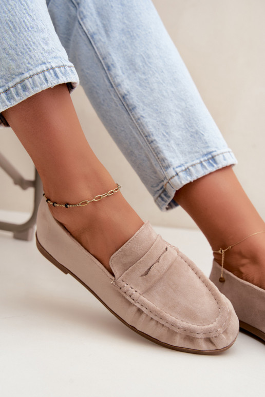 Women's moccasins with ruffles made of faux suede in sand color Sabley