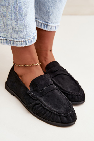 Women's moccasins with ruffles made of faux suede in black color Sabley