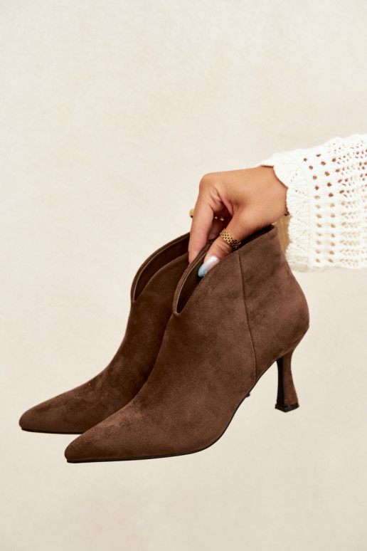 Women's ankle boots on a slim heel with pointed toe in khaki color Bessia