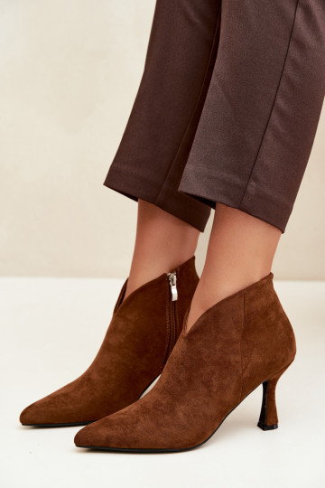 Women's ankle boots on a slim heel with pointed toe in brown color Bessia