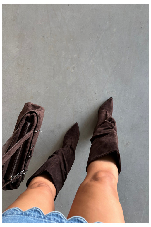 Women's over-the-knee boots with a curved upper part and heels made of suede in chocolate color Durela