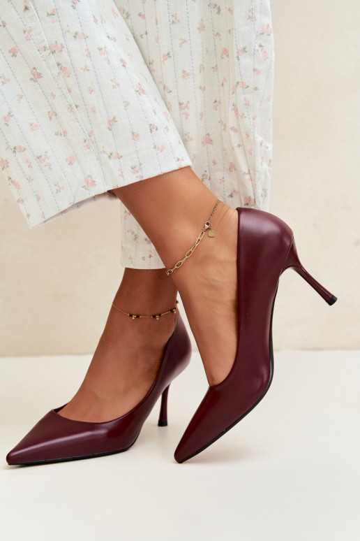Classic high-heeled shoes made of faux leather, burgundy Nesha