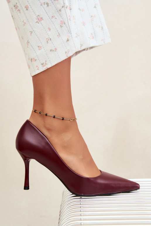 Classic high-heeled shoes made of faux leather, burgundy Nesha