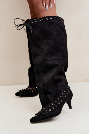 Knee-high boots with medium heel in faux suede with decorative laces in black color Juletta 2