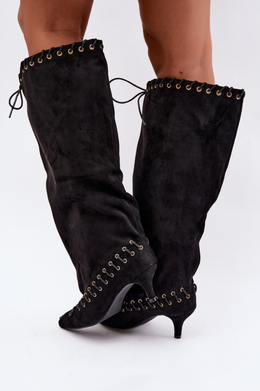 Knee-high boots with medium heel in faux suede with decorative laces in black color Juletta