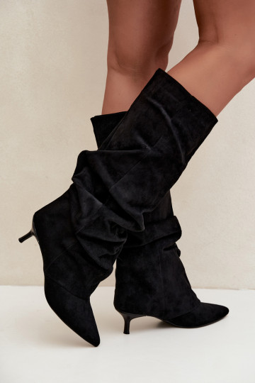 Black wrinkled knee-high boots with kitten heel made of suede LoĮen 2