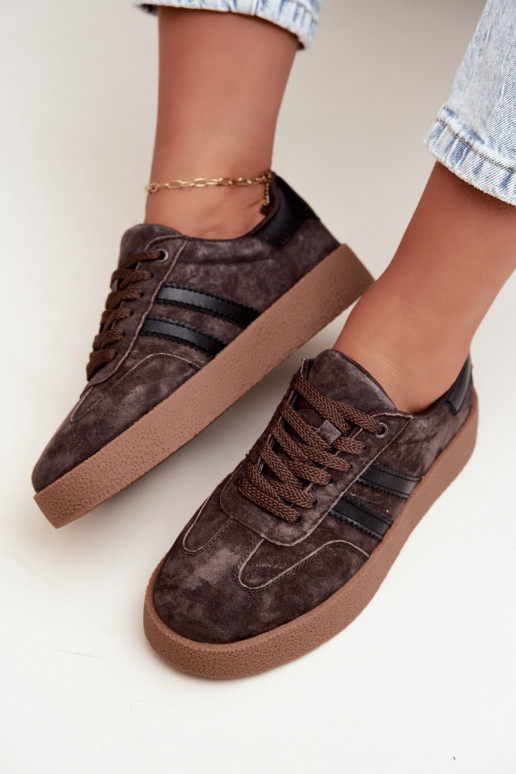 Sneakers damskie z czekoladowego zamszu Bellmont