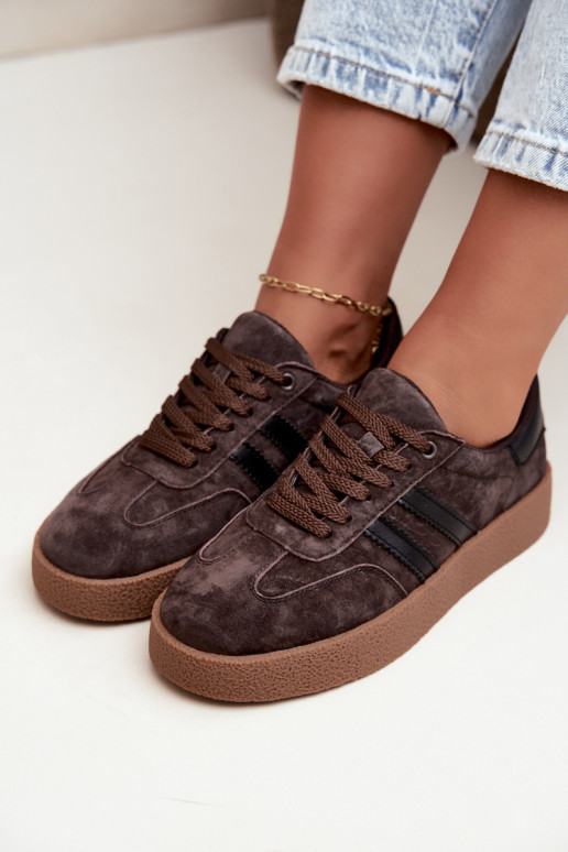 Mahogany faux suede women's sneakers Bellmont