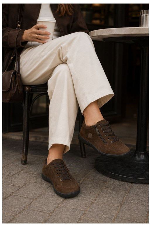 Buty damskie z czekoladowego zamszu Brindle
