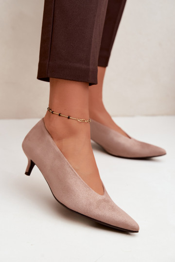Sand suede shoes with Kitten Heel Nuretta