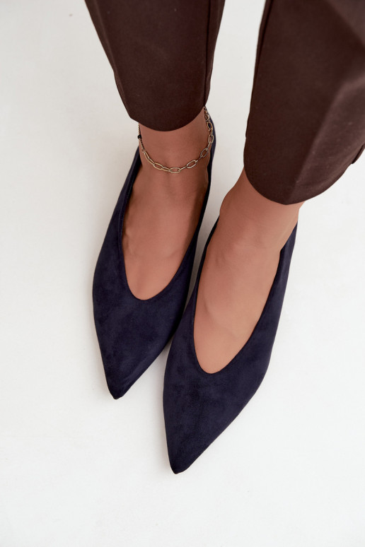 Ciemnoniebieskie zamszowe buty z Kitten Heel Nuretta